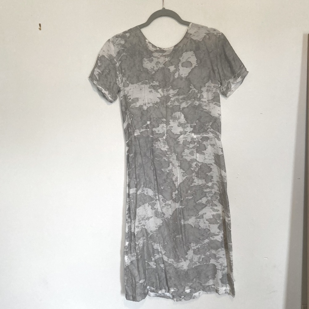 LACAUSA Grey White Airy Short/ Midi Dress. Tie back. Short sleeve. size XS